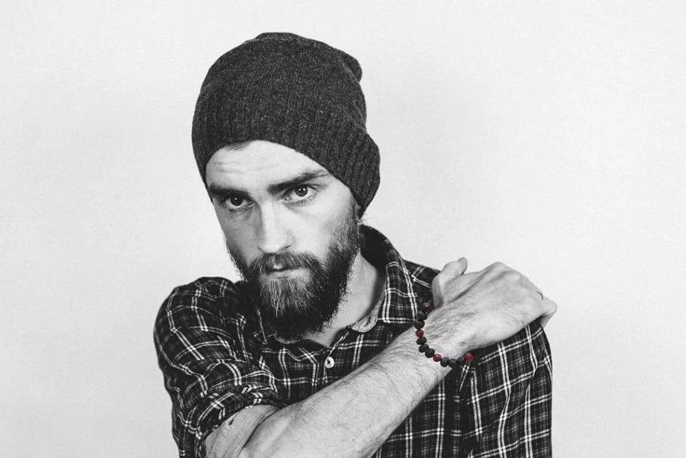 Baltic Amber and Gemstones Adult Bracelet Made by UMAI - Pain Relief from Carpel Tunnel - Made of Certified Baltic Amber - Anti-inflammatory (Raw Honey/Blue Quartz) Baltic Amber Bracelet Review-man wearing bracelet